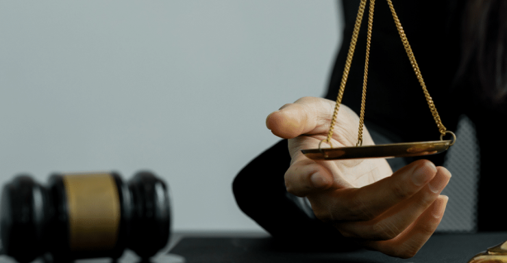 Jurist Stöd erbjuder specialiserade juridiska tjänster som hjälper dig att navigera frågor som "drogtest resulterar i utebliven lön". Vår expertis inom arbetsrätt garanterar att dina rättigheter blir respekterade. Vi förstår de allvarliga konsekvenserna och står om att vägleda dig genom varje steg av processen. Kontakta Jurist Stöd för professionell juridisk rådgivning och försvara dina rättigheter effektivt! Webbsida: www.juriststod.se | Kontakta oss på info@juriststod.se