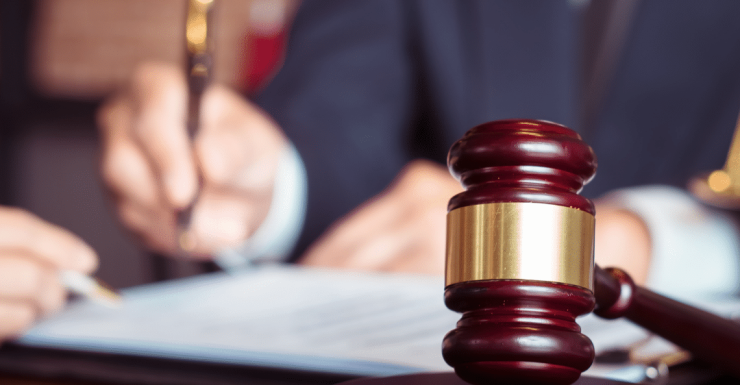 Behöver du trygg och personlig juridisk hjälp? Jurist Stöd erbjuder professionell juridisk rådgivning. Våra erfarna jurister hjälper dig med familjerätt, affärsrätt och allmän juridik. Vi står vid din sida när du behöver rättssäkerhet, expertis och engagemang. Boka rådgivning idag! Kontakta oss på info@juriststod.se - Tvistlösning