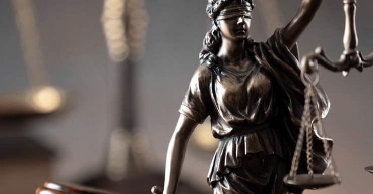 Upptäck Jurist Stöd, din pålitliga partner för juridisk rådgivning inom arbetsrätt. Vårt erfarna team av jurister finns här för att hjälpa dig med alla aspekter av anställningsfrågor. Med fokus på rättvisa och balans erbjuder vi expertis som speglas i våra framgångar. Vi är stolta över att försvara dina rättigheter och en rättvis behandling på arbetsplatsen. Kontakta oss idag för personlig rådgivning som verkligen gör skillnad! Sökord: jurist, juridisk rådgivning, arbetsrätt, anställningsfrågor. Jurist Stöd 1.6180 AB - info@juriststod.se